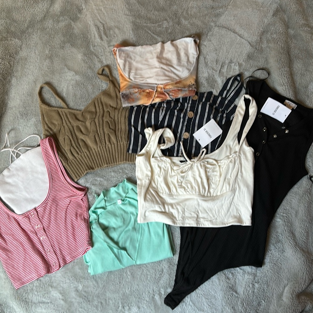 BUNDLE of tops! All for $20
